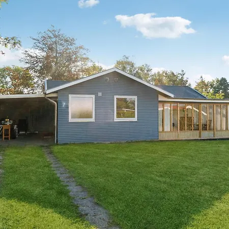 Holiday home 2 Bedroom In *